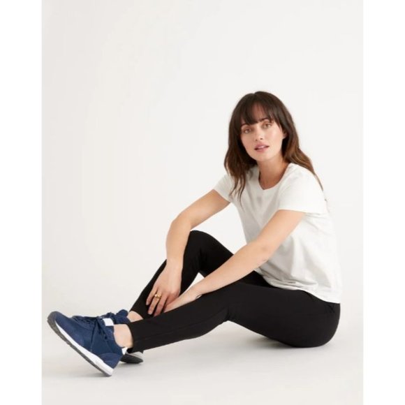 Quince Ultra-Stretch Ponte Skinny Pant XS Petite Inseam 24 Black - Picture 4 of 5